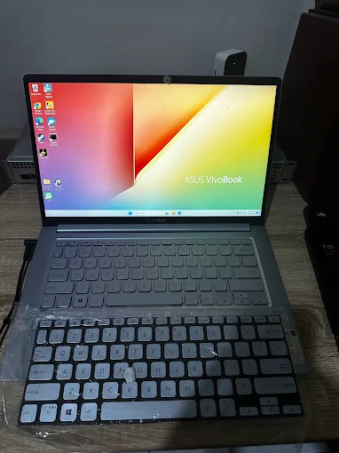 Laptop Keyboard Replacement