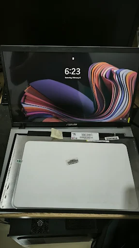 Laptop LCD Replacement